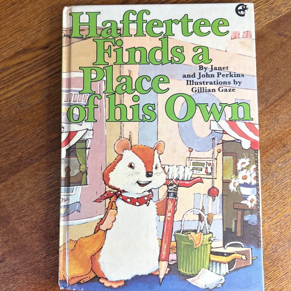 Vintage Haffertee Finds a Place of His Own 1977 Chariot Books HC